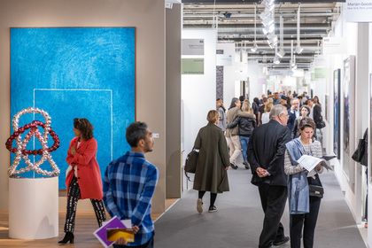 ART BASEL ATTEMPTS A COMEBACK DESPITE RAGING GLOBAL PANDEMIC